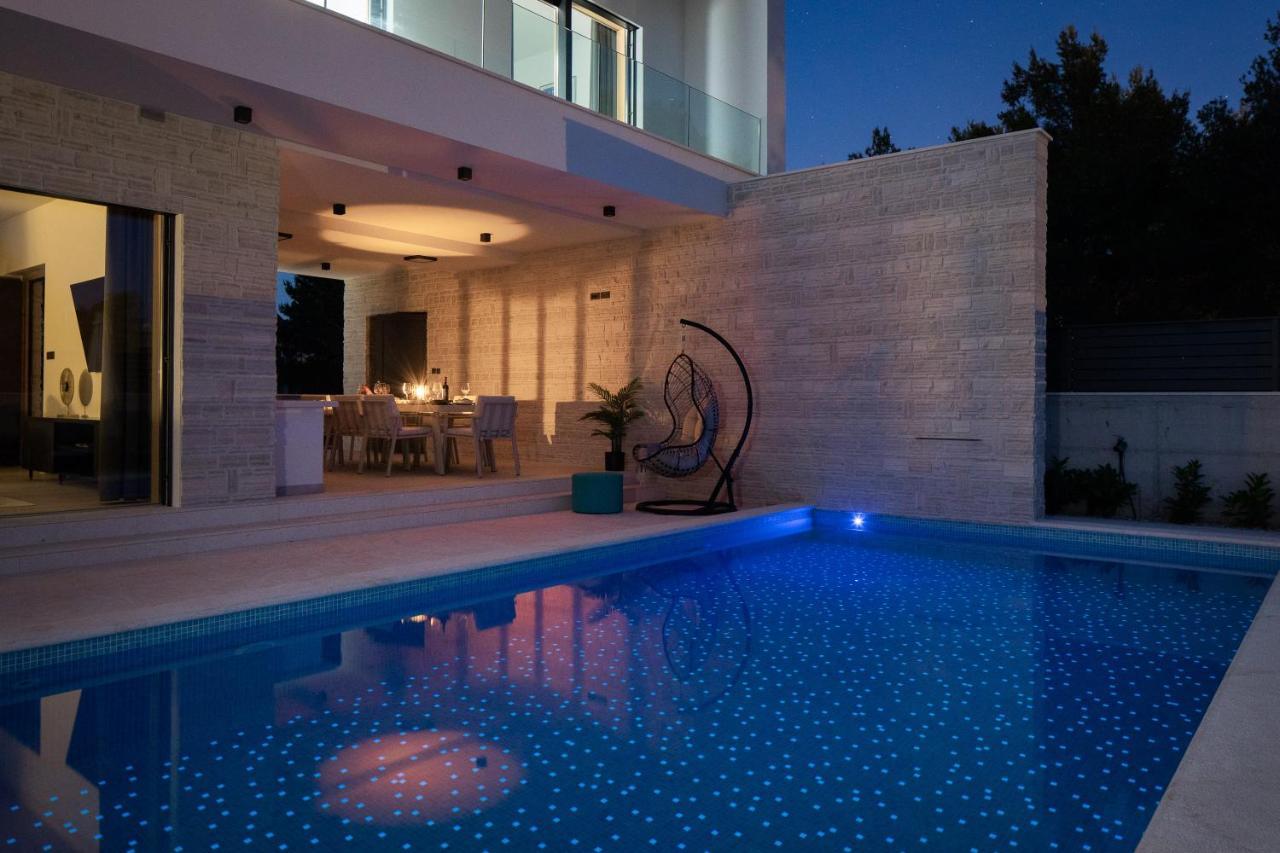 Villa Dm Vodice Bagian luar foto